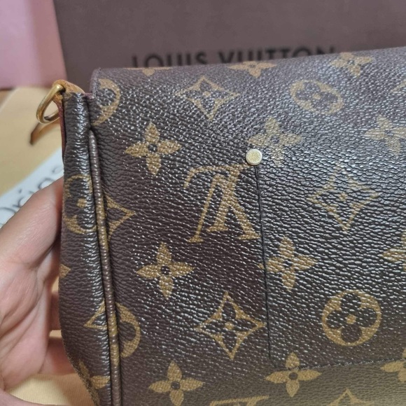 SOLD Authentic Louis Vuitton Favorite MM - Picture 10 of 12